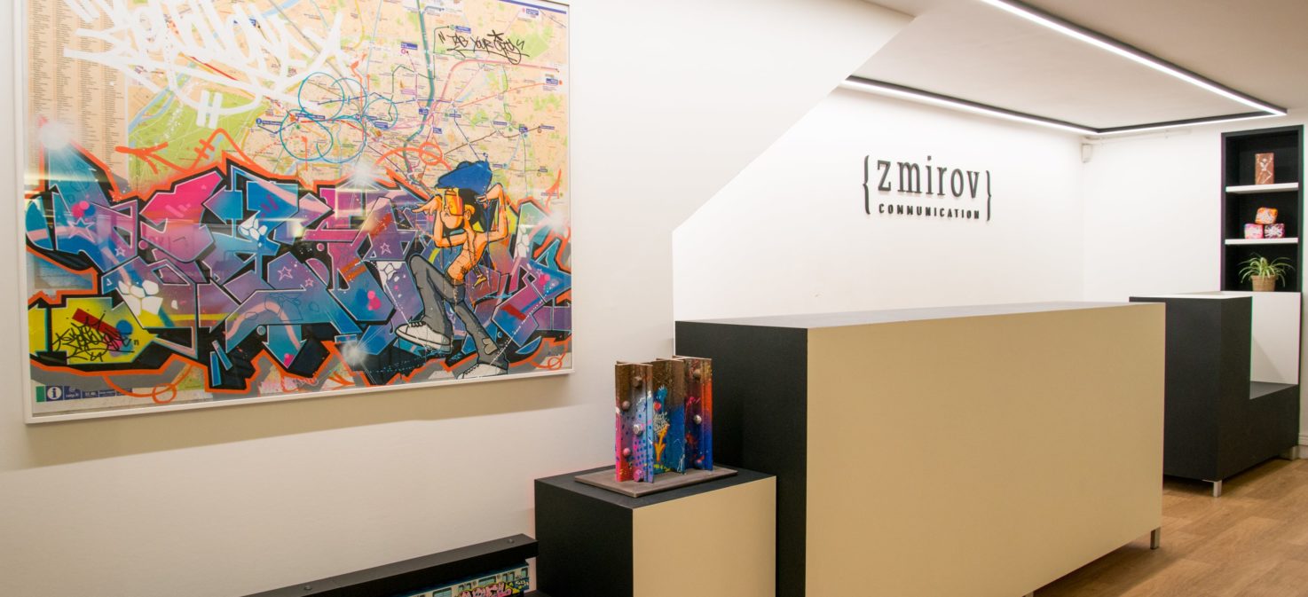 ZMIROV_COMMUNICATION_AGENCE_RP_INFLUENCE_PARIS_SHOWROOM